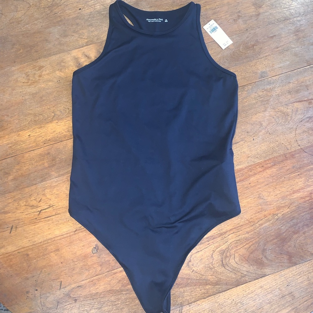Black Abercrombie & Fitch high neck size XL body suit   New with tags !